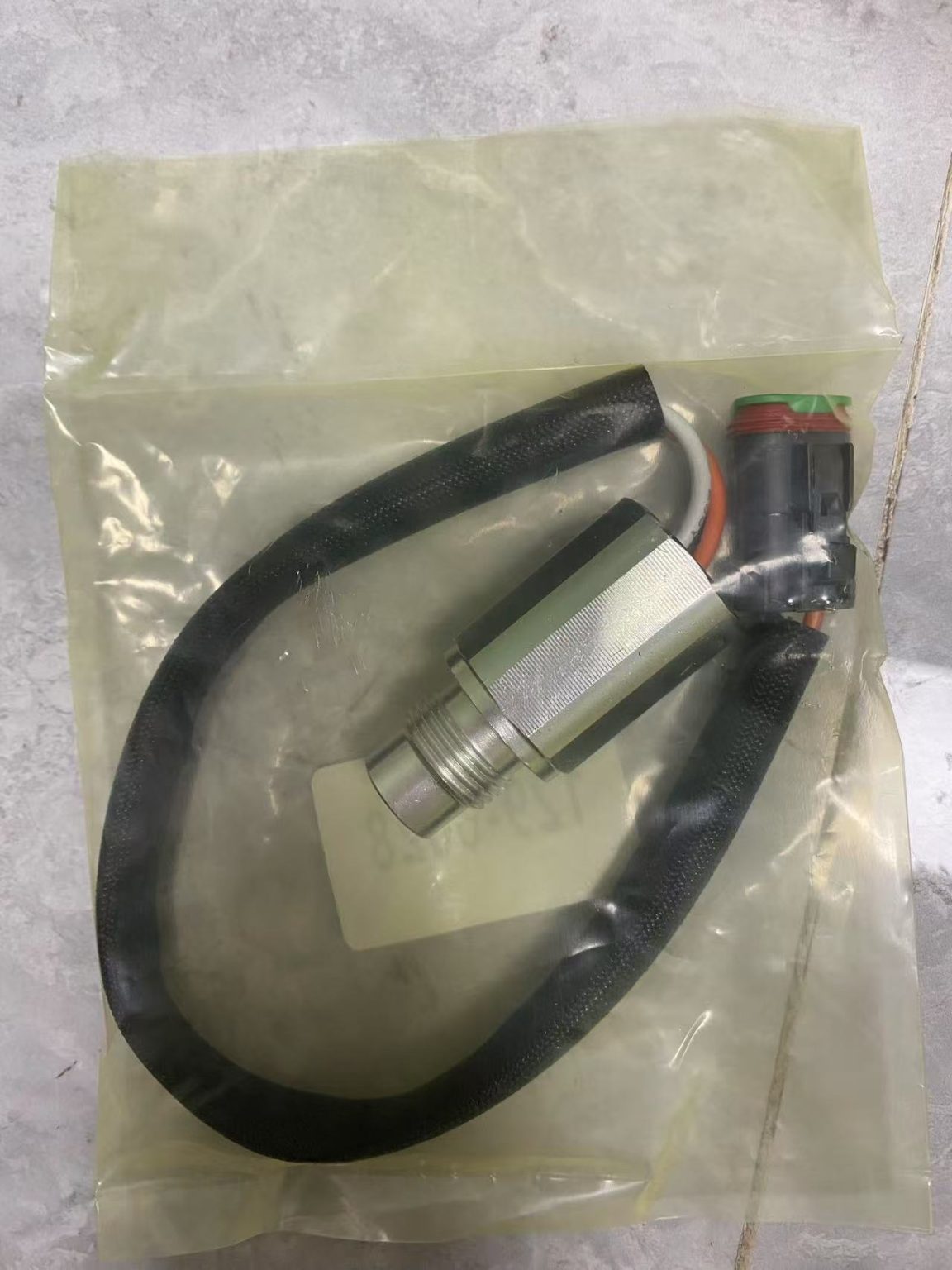 129-6628 1296628 Speed Sensor for Caterpillar Excavator E345B machinery ...
